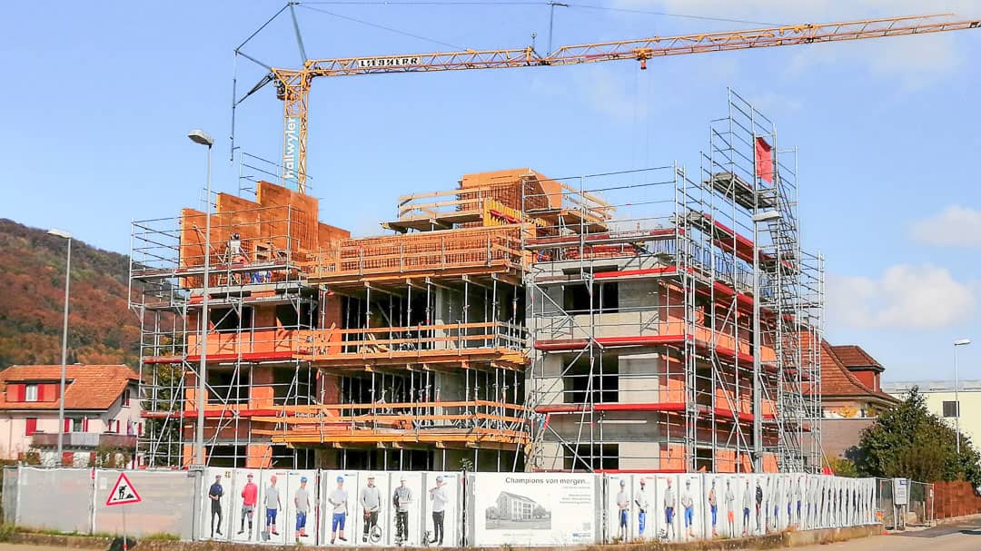 haller-architektur-rothrist-bauen-mit-lernenden-gerüst